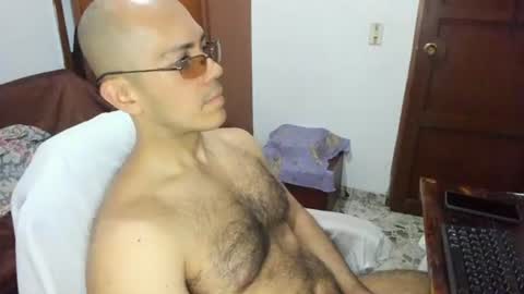 Snapshot of saintedy01 chatting on June 13, 5:00 pm saintedy01 online show from June 13, 5:00 pm