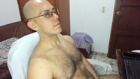 Snapshot of saintedy01 chatting on June 20, 4:21 pm saintedy01 online show from June 20, 4:21 pm