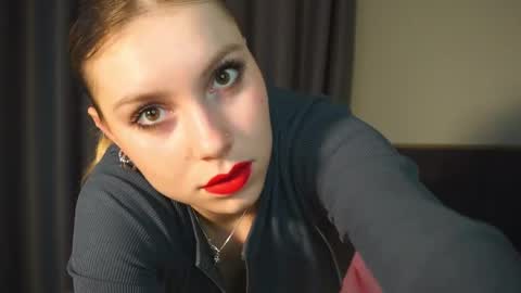 Ariel online show from May 16, 7:45 pm