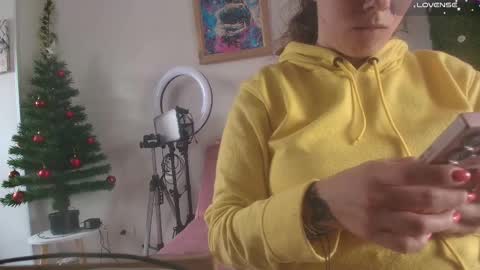 sairy_ online show from November 14, 5:00 pm