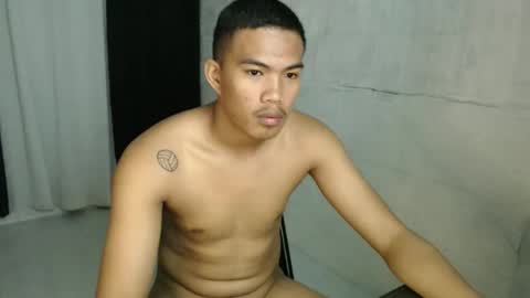 Taylor online show from November 28, 1:52 am