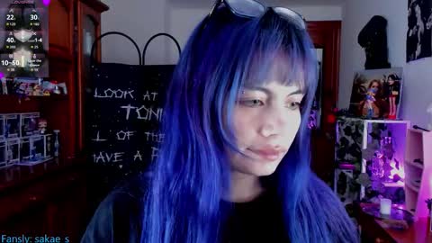    online show from January 11, 10:59 pm