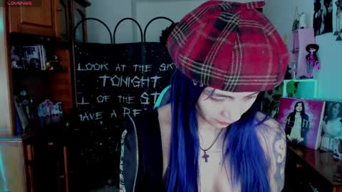    online show from March 29, 7:30 am