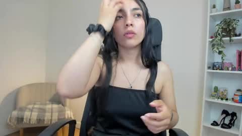 Snapshot of sakura_harper chatting on June 8, 4:24 am Sakura Harper online show from June 8, 4:24 am