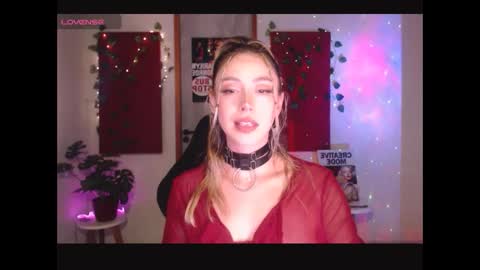 Sakura online show from April 11, 10:47 pm