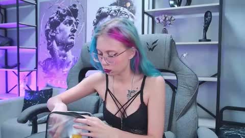 sakurabliss online show from December 5, 2:53 am