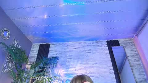 Sakura Moss online show from January 6, 11:25 am