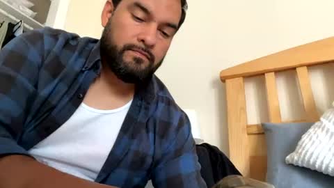 sal cumplaciente online show from July 10, 7:05 pm