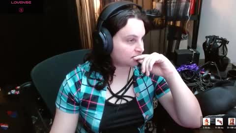 salacious_bunny online show from February 22, 11:25 pm