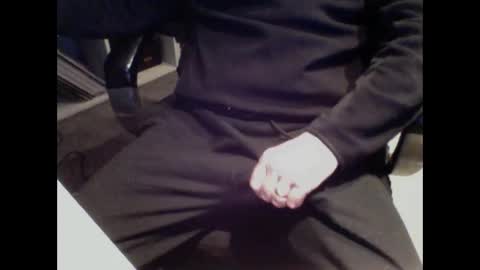 Snapshot of salamandertime chatting on February 2, 2:02 pm Matt online show from February 2, 2:02 pm