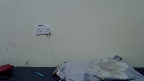 naomi online show from April 7, 10:31 pm