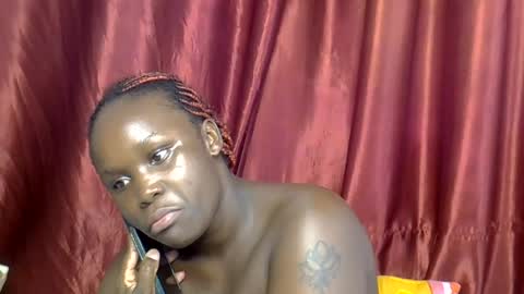 Snapshot of sally_bee1 chatting on June 29, 7:14 am sally_bee1 online show from June 29, 7:14 am