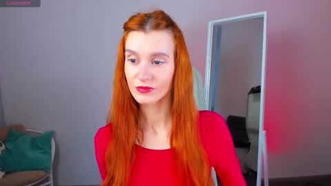 Snapshot of sallybiscuit chatting on February 26, 10:26 am Sally  online show from February 26, 10:26 am