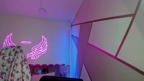 miss Sally online every night from 1am to 8am  Colombia time online show from January 12, 2:00 pm