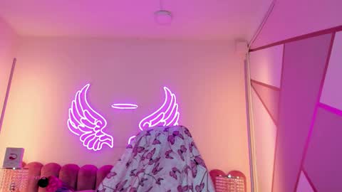 miss Sally online every night from 1am to 8am  Colombia time online show from March 23, 12:53 pm