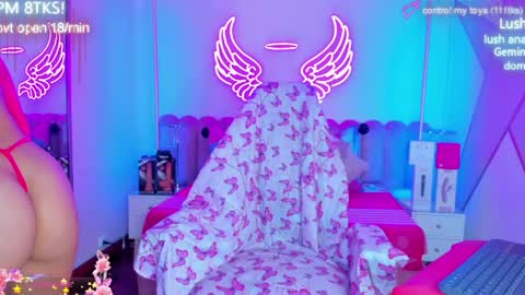 Snapshot of sallybrown_ chatting on April 27, 8:40 pm miss Sally online every night from 1am to 8am Colombia time online show from April 27, 8:40 pm