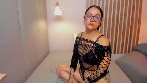 Snapshot of sallykroos chatting on July 31, 12:37 pm Sally online show from July 31, 12:37 pm