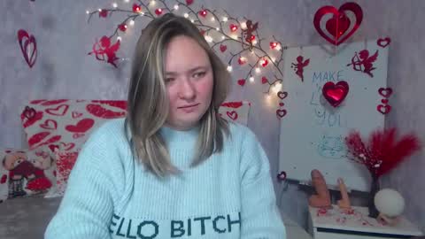 Sally online show from February 4, 7:42 pm