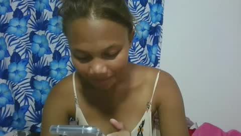 Snapshot of sallywett chatting on March 3, 7:06 pm SallyWett online show from March 3, 7:06 pm