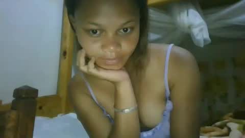 Snapshot of sallywett chatting on December 5, 2:09 am SallyWett online show from December 5, 2:09 am