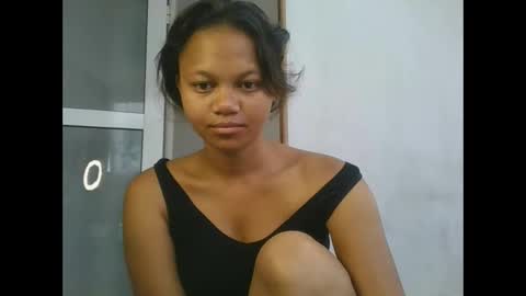 Snapshot of sallywett chatting on February 8, 3:10 am SallyWett online show from February 8, 3:10 am