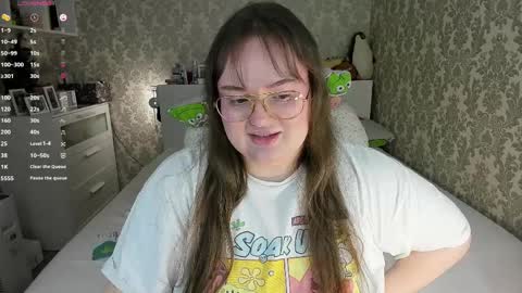 SalmaRoth online show from April 1, 7:44 pm