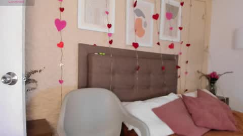 Salo     online show from February 19, 3:19 pm