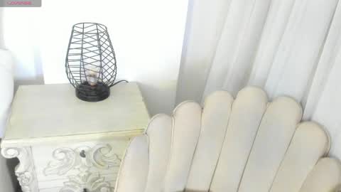 Snapshot of salo_angel_ chatting on May 26, 3:35 am salo angel online show from May 26, 3:35 am