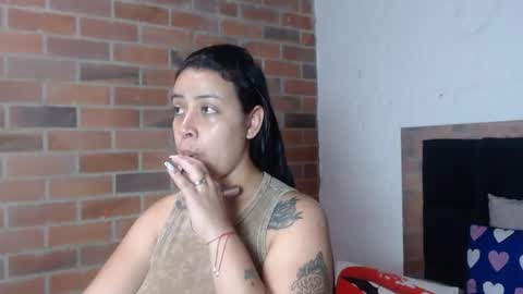   online show from April 10, 8:02 pm