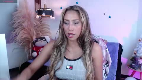 salome_drasin online show from December 22, 8:39 pm