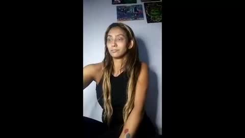 Snapshot of salome_drasin chatting on April 2, 10:40 pm salome_drasin online show from April 2, 10:40 pm