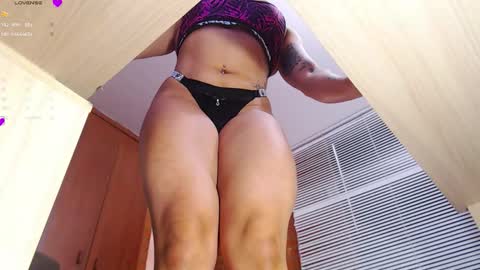 Snapshot of salome_sw chatting on October 5, 9:02 pm SAMANTHA online show from October 5, 9:02 pm