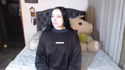 yenny online show from March 3, 3:01 am