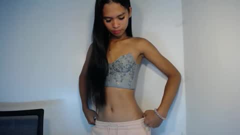 salsallera69x online show from May 5, 4:42 am