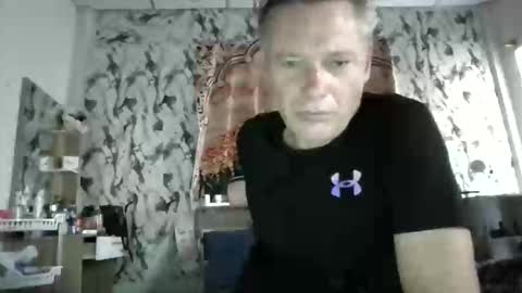 Snapshot of salsapaulus chatting on February 21, 9:54 am salsapaulus online show from February 21, 9:54 am