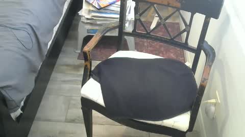 Snapshot of saltydogg chatting on December 31, 5:29 pm Saltyy online show from December 31, 5:29 pm