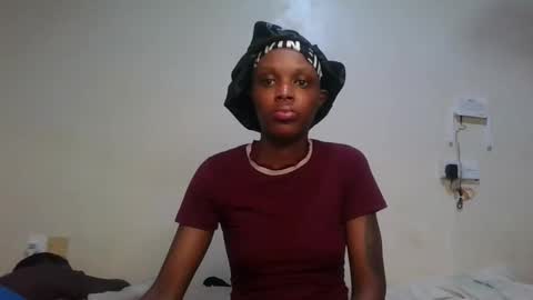 Snapshot of saltysugar20 chatting on May 14, 11:33 pm Sugarbabe online show from May 14, 11:33 pm