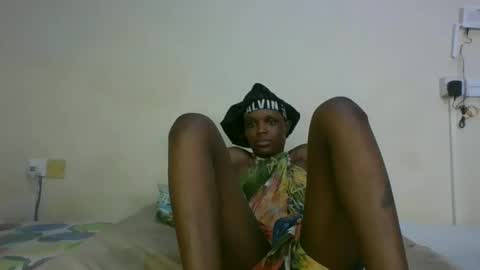 Snapshot of saltysugar20 chatting on May 21, 6:48 pm Sugarbabe online show from May 21, 6:48 pm