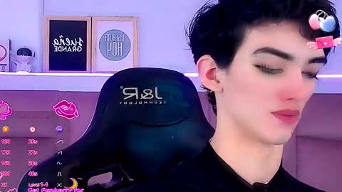 salvatore_boom online show from January 18, 5:00 am