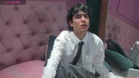 Snapshot of salvatore_monterey chatting on December 9, 2:56 am salvatore online show from December 9, 2:56 am