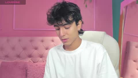 Snapshot of salvatore_monterey chatting on January 2, 10:55 pm salvatore online show from January 2, 10:55 pm