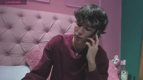 Snapshot of salvatore_monterey chatting on January 16, 1:37 am salvatore online show from January 16, 1:37 am