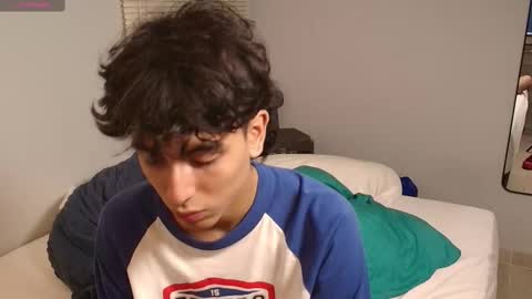 Snapshot of salvatore_montt chatting on March 11, 12:54 am salvatore_montt online show from March 11, 12:54 am