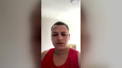 sam544469 online show from May 14, 6:47 pm