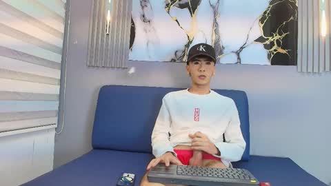 Snapshot of sam_cody chatting on January 13, 1:16 pm SAM online show from January 13, 1:16 pm