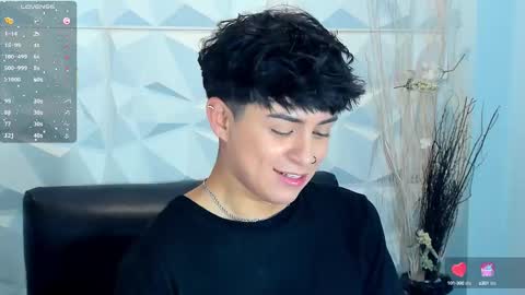 Snapshot of sam_daves_ chatting on October 1, 2:01 pm Sam online show from October 1, 2:01 pm