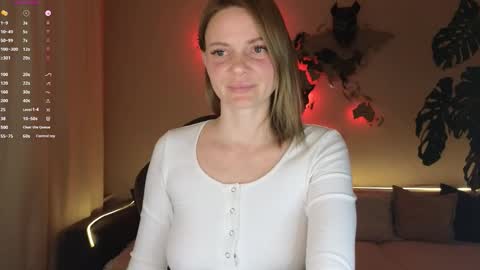 Snapshot of sam_klaus chatting on March 14, 5:40 pm sam_klaus online show from March 14, 5:40 pm