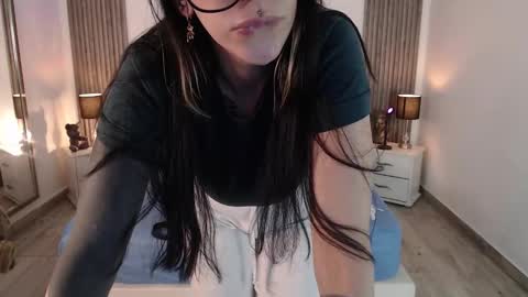 SAM MANSON online show from January 29, 7:11 pm