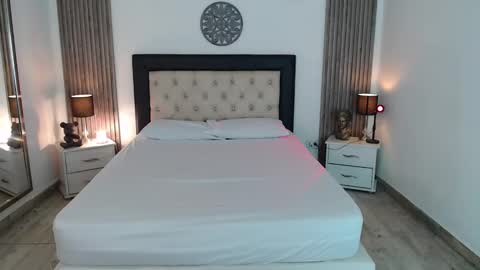 SAM MANSON online show from March 3, 12:05 pm