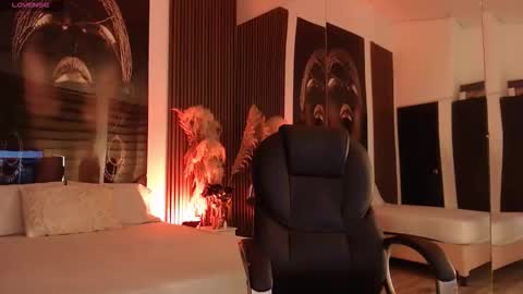 SAM MANSON online show from April 17, 12:19 pm